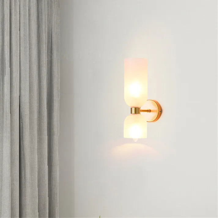 LuxeGlow | Wandlampe – ruhige Lichtverteilung für stilvolle Zonen