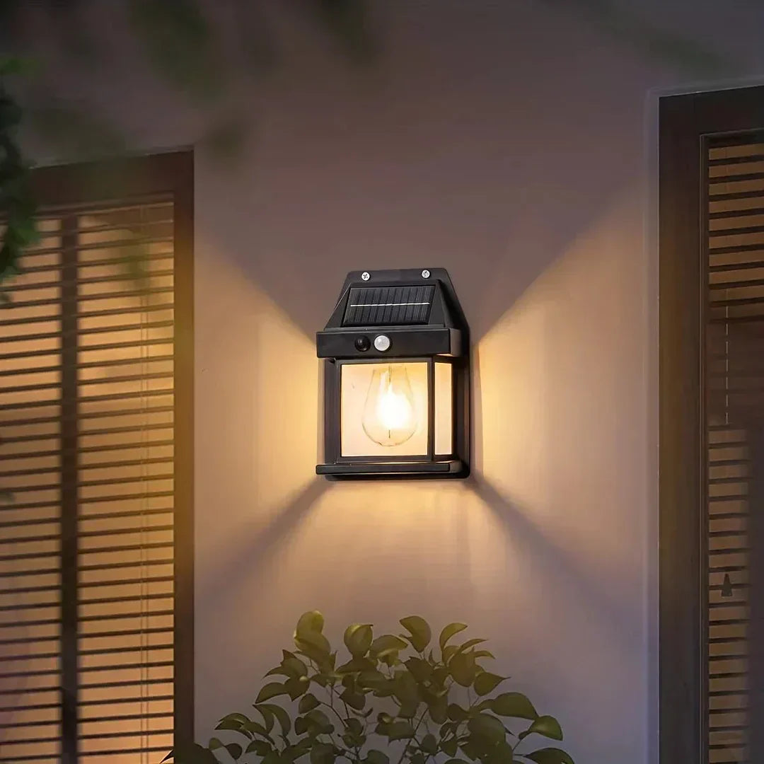 BrightSense | Solarleuchte – Bewegungsaktiviertes Starkes Sicherheitslicht