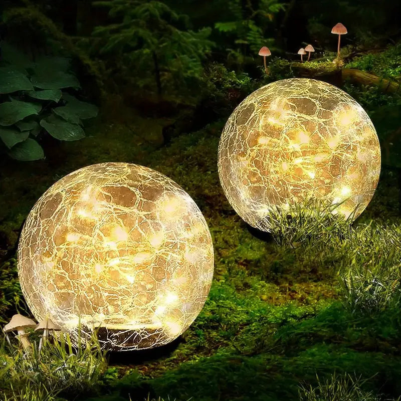 SolarMuse | Solarlampe – Warmes LED-Kugeldesign für stilvolle Gartenbeleuchtung