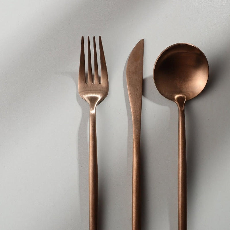 TableLuxe | Besteckset – klare Formen für einen harmonischen Esstisch