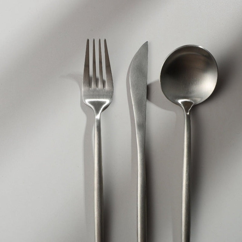 TableLuxe | Besteckset – klare Formen für einen harmonischen Esstisch