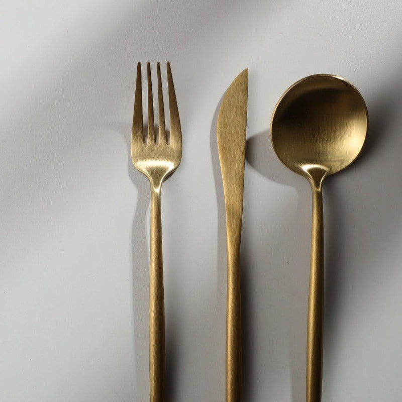 TableLuxe | Besteckset – klare Formen für einen harmonischen Esstisch
