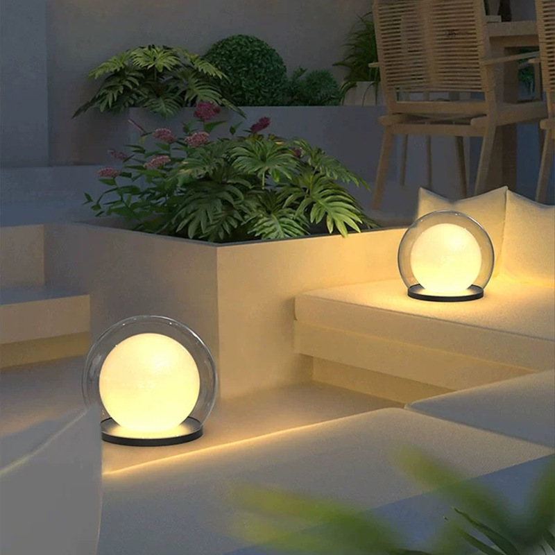 LumaPeak | Außenlampe – Modernes Elegantes Außenlichtdesign
