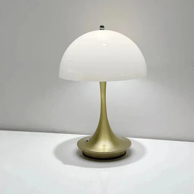 MiniLume | Tischlampe – Kompakte Warmleuchtende Lichtquelle