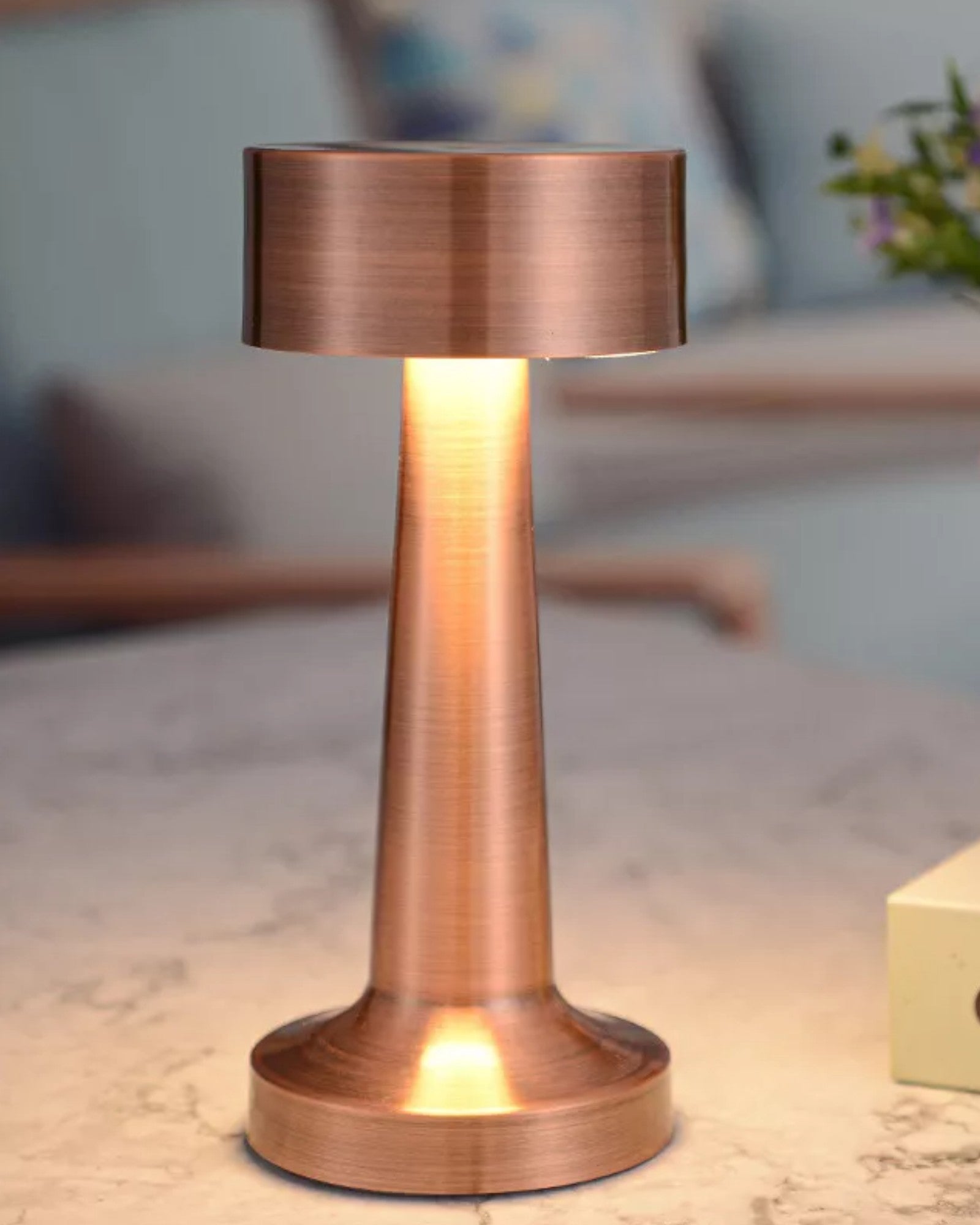 Elegante LED Tischlampe Dimmbar mit Touch-Funktion – Wiederaufladbare Tischleuchte in Gold, Modernes Design für Stilvolles Ambiente 5