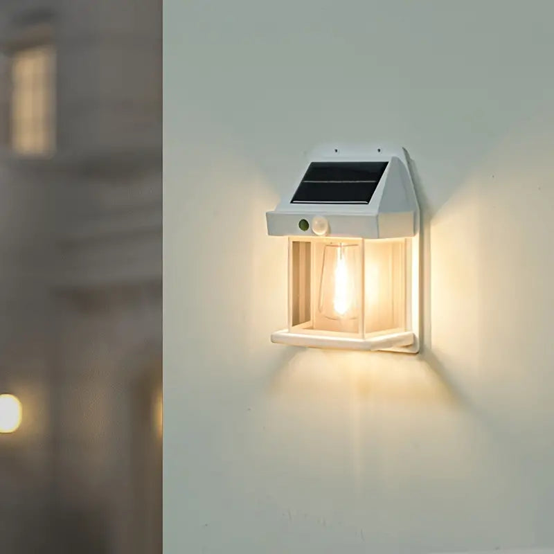 BrightSense | Solarleuchte – Bewegungsaktiviertes Starkes Sicherheitslicht