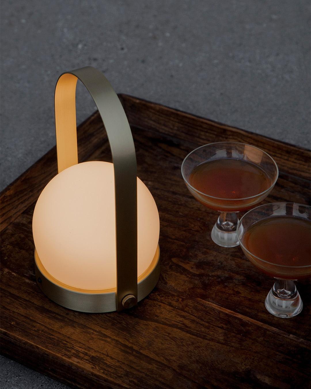Tragbare Tischlampe mit Warmweißem Licht und Touch-Control – Elegante LED Tischleuchte für Innenräume mit Praktischem Griff 4
