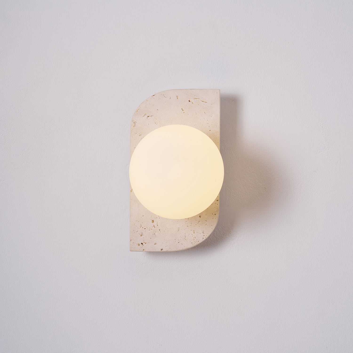 Wandleuchte aus Travertin – Minimalistische Wandlampe für Badezimmer und Innenräume, Feuchtigkeitsbeständig, G9 Fassung 0