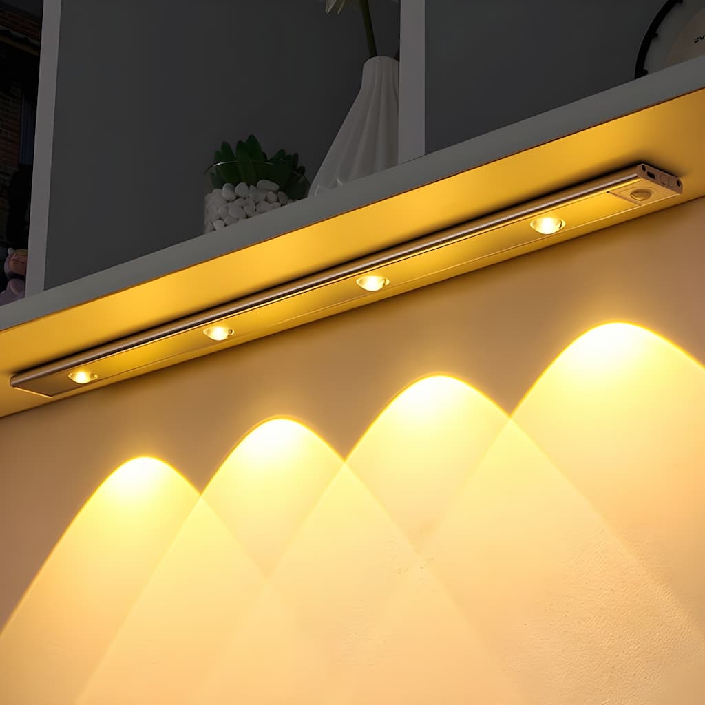 LightFlow | Sensor-LED-Leuchte – mühelose Aktivierung bei Bewegung
